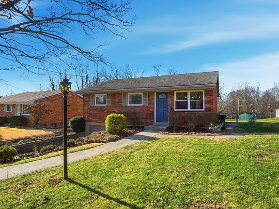 2nd image of 3255 Harmony Ln