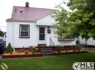 17622 Valade St, Riverview, MI 48193