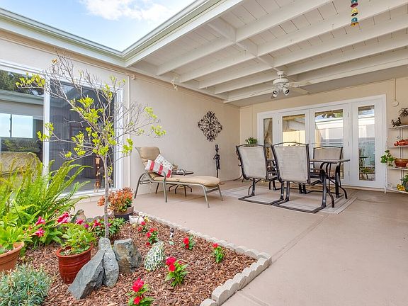 2nd image of 3747 Vista Campana S Unit 20