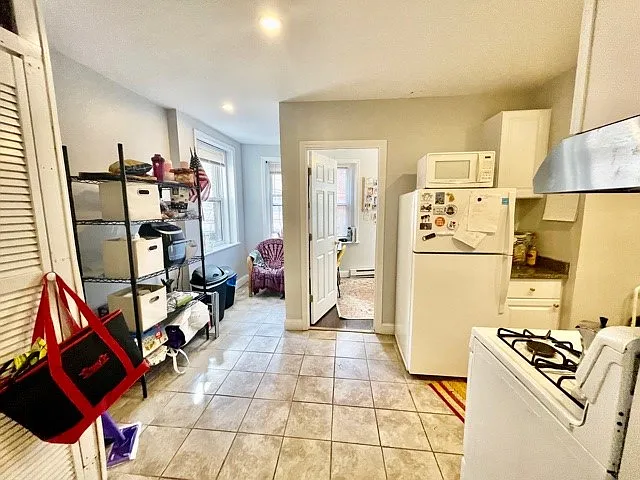 109 Salem St #1 — Photo 8
