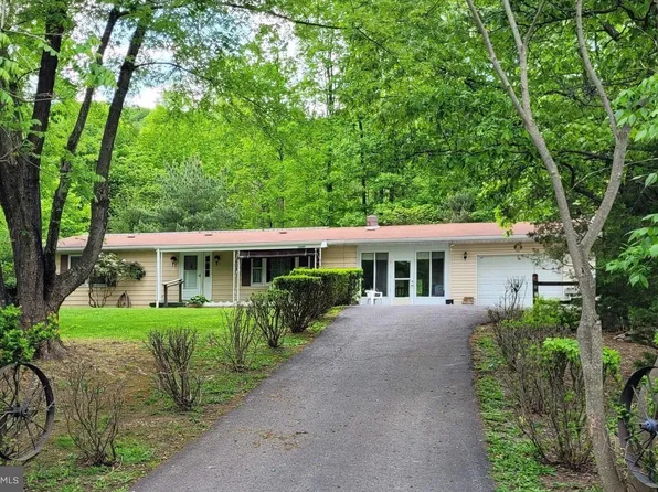 13209 Old Cumberland Rd NE, Flintstone, MD 21530