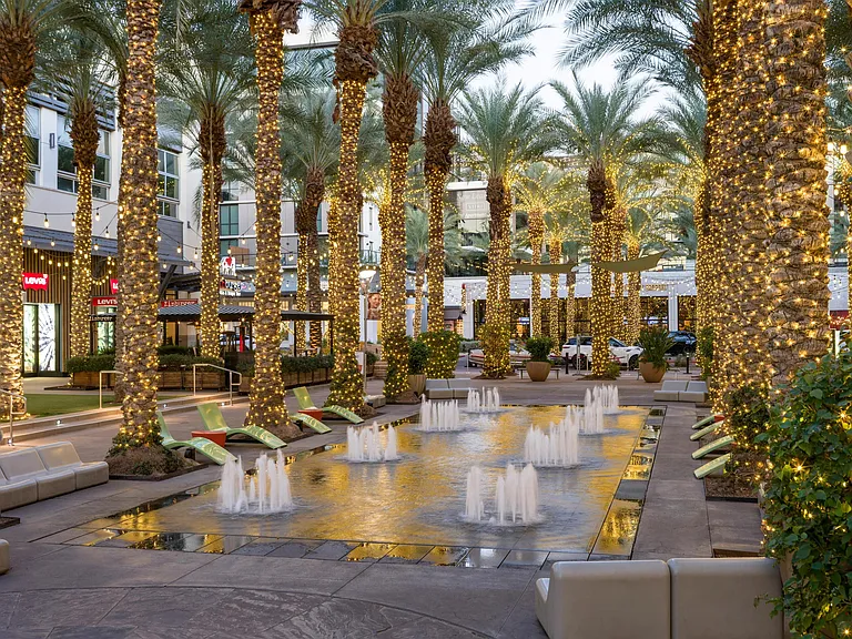 Enjoy the soothing sounds of The Quad fountain, the perfect backdrop to shopping and dining.