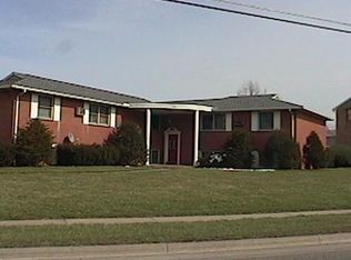 1312 N Chapel St, Louisville, OH 44641