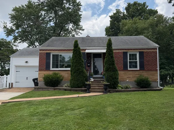 414 Charlene Dr, Saint Louis, MO 63122