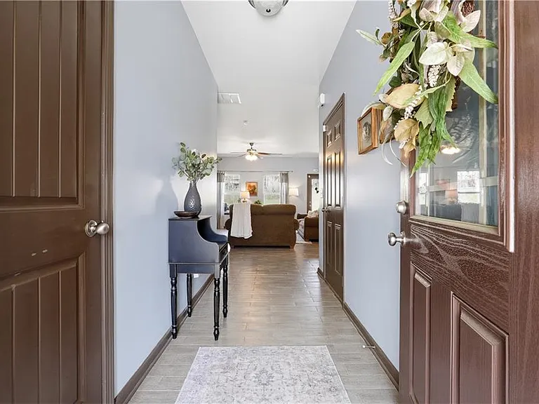 3345 Ivey Ridge Rd — Photo 2
