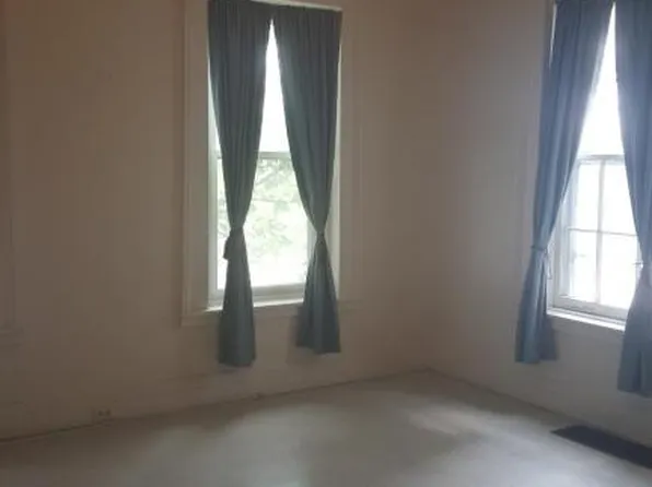 58 Church St #1F, Amsterdam, NY 12010