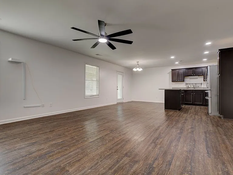 3752 Sunflower St — Photo 29