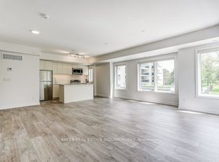 31 Farmstead Rd #146, Toronto, ON M2L 2X2