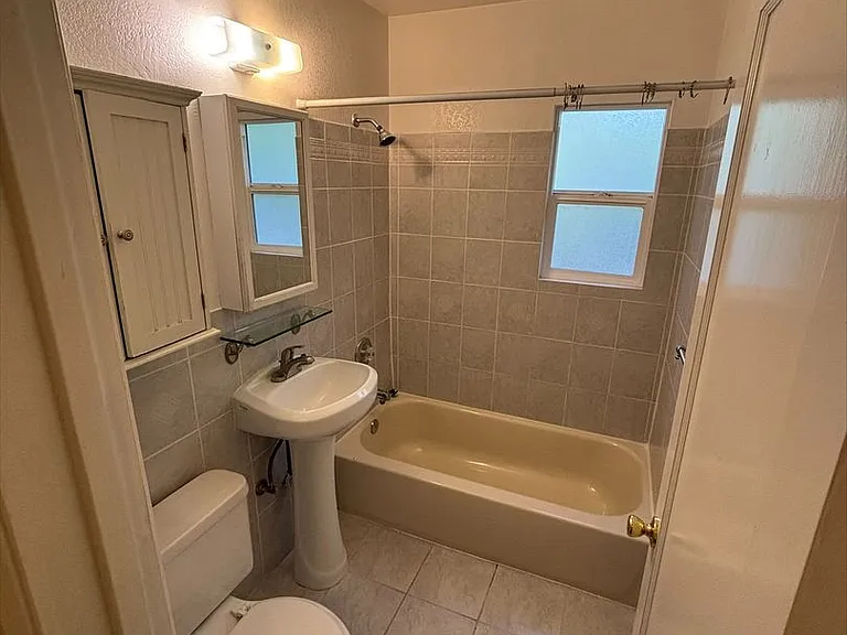 6510 Outlook — Photo 14