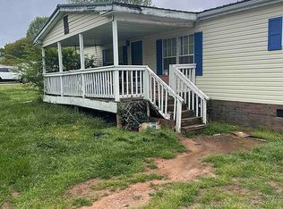 1153 Meadowcreek Dr, China Grove, NC 28023