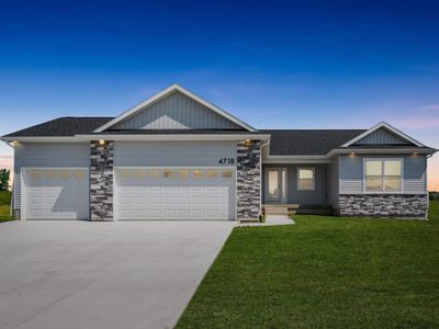 4718 Wild Horse Dr, Cedar Falls, IA, 50613