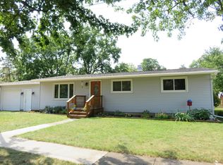 200 S Washington St, Perry, MI 48872