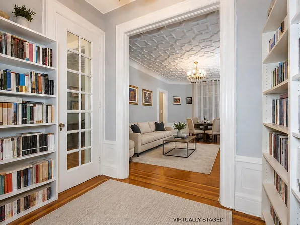 200 W 54th St APT 9C, New York, NY 10019