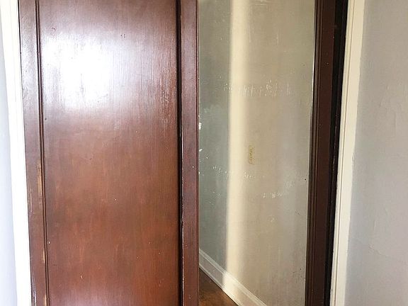 5th image of 3304 Jefferson Ave #3317-211
