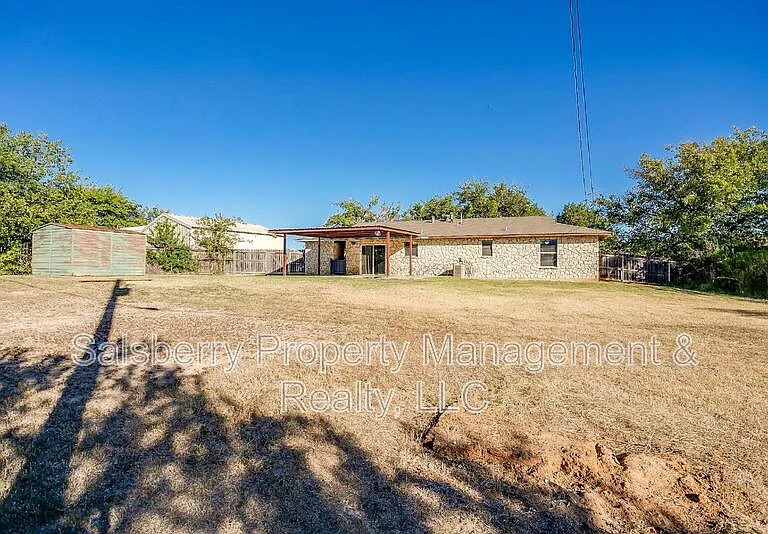 1113 Gifford Dr — Photo 36
