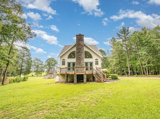 1403 Lakewood Falls Rd, Goldston, NC 27252