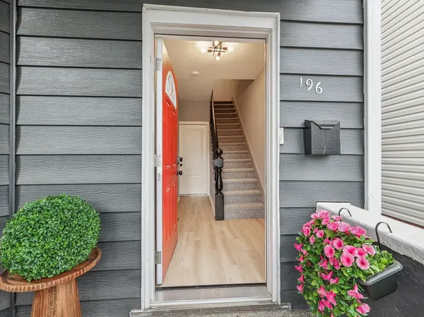 196 Clendenny Avenue image 3 of 26