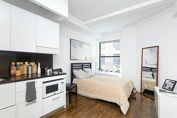 Rented by Bridgeline Property Management, LLC | media 12