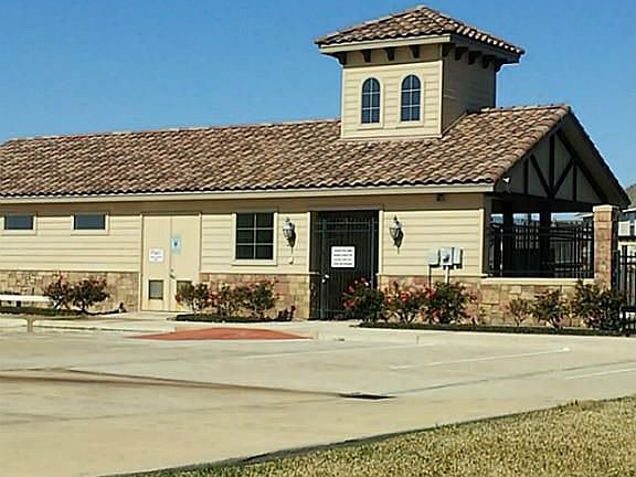 Community recreation center