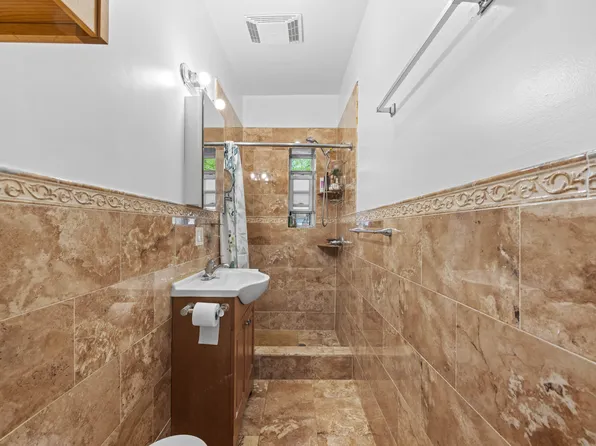 408 59th Street image 7 of 10