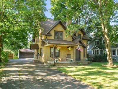 1332 Royce Ave, Kalamazoo, MI, 49001