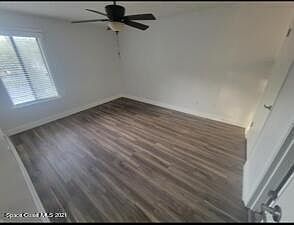 5th image of 3595 Sable Palm Ln Unit G