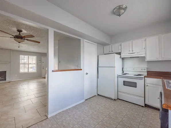 2821 Wimbledon Ct, Garland, TX 75041