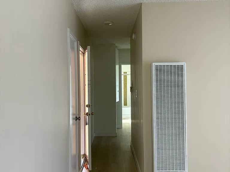 4127 McLaughlin Ave #20 — Photo 7