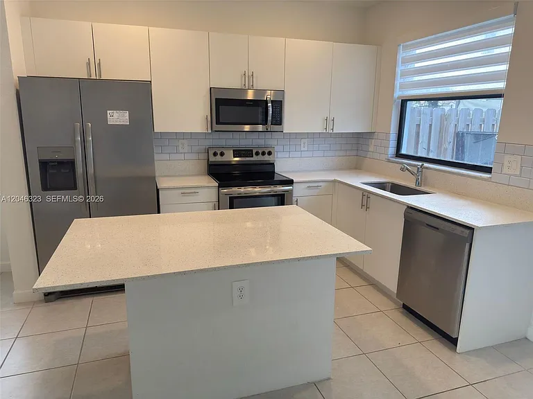11879 SW 247th Ter #2A — Photo 8