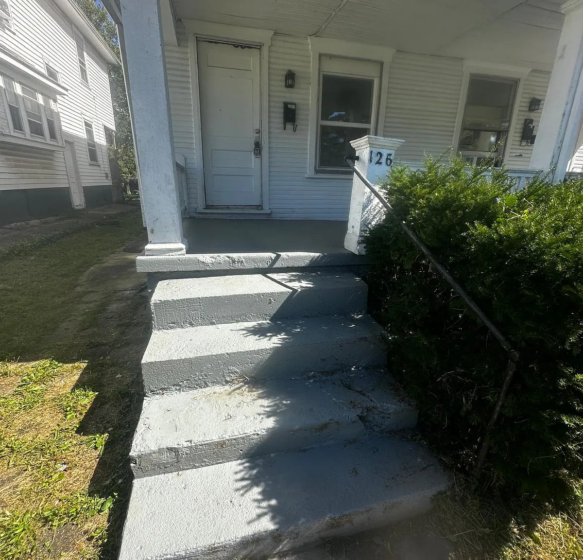 124-126 Wroe Avenue - 126 — Photo 1