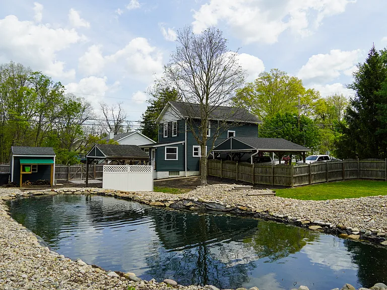 Cedar Drive Loveland Oh — Photo 1