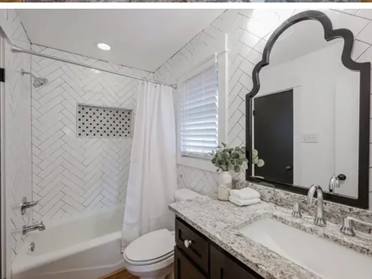 Crest Dr — Photo 21