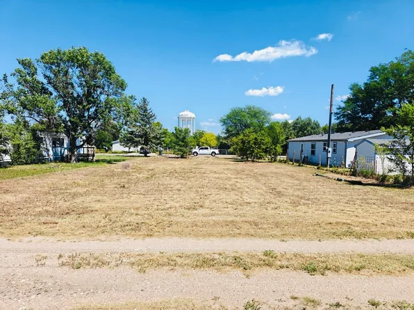 1408 W 14th St, McCook, NE 69001