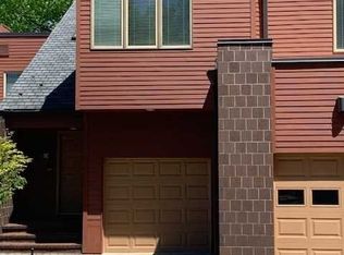 17 Hidden Ledge Rd #47, Englewood, NJ 07631