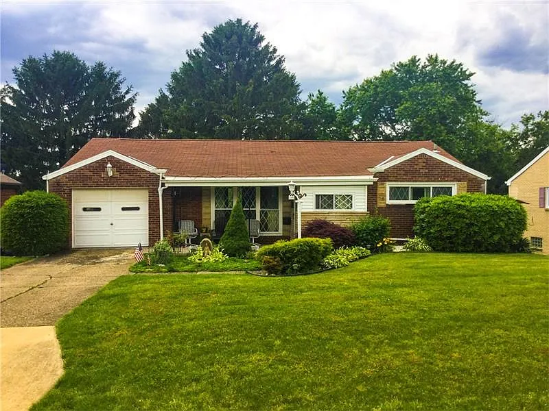 953 Ridge Rd photo 1