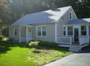 100 Bond St, Warwick, RI 02818