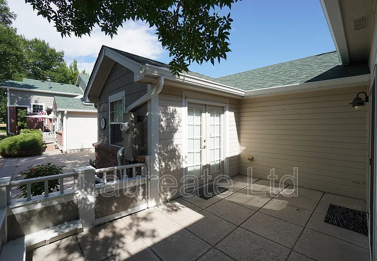 632 S Yarrow St — Photo 15