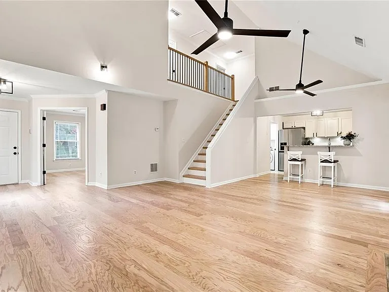 5527 Bridge Pointe Dr — Photo 5