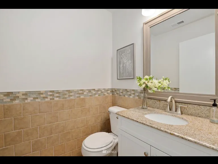 11703 60th Ave SE — Photo 16