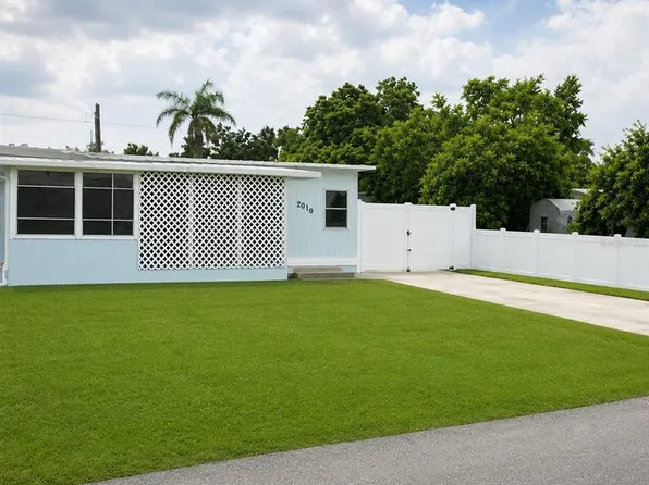2010 OAK STREET, ST CLOUD, FL 34769
