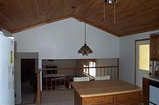 4th image of 2614 Castlewood Dr