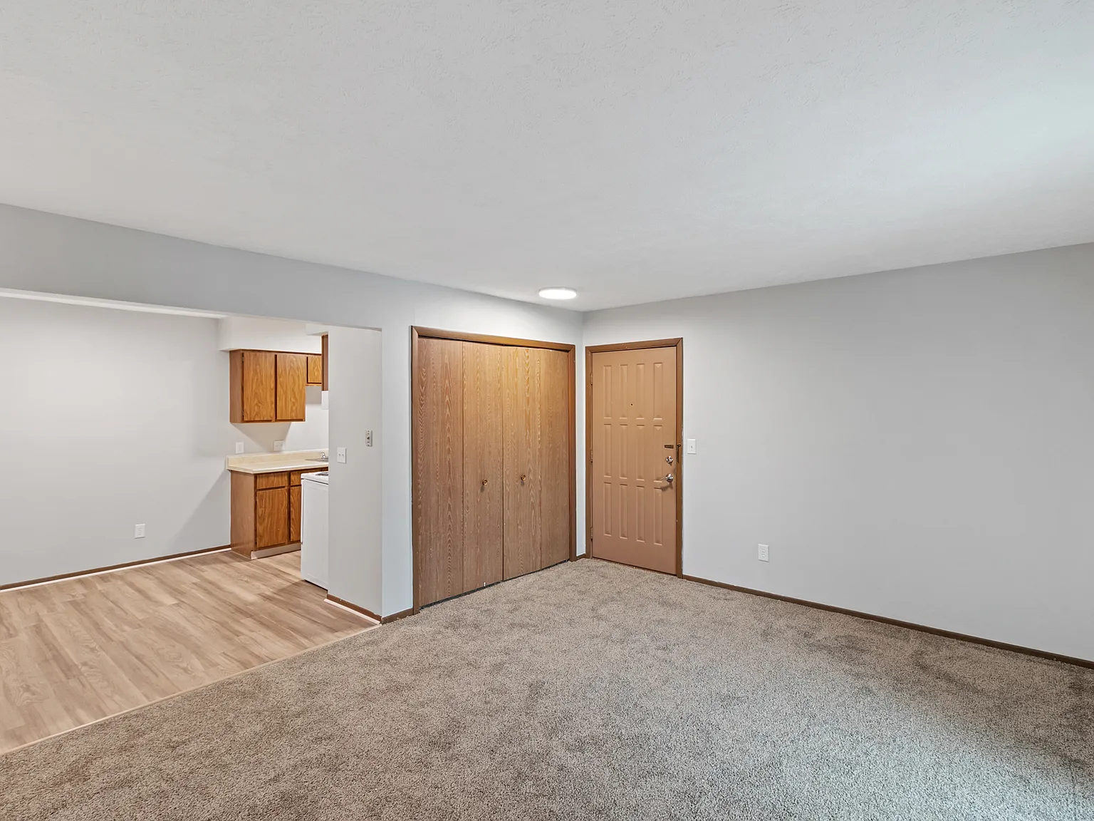 Park Place Apartments — Photo 2