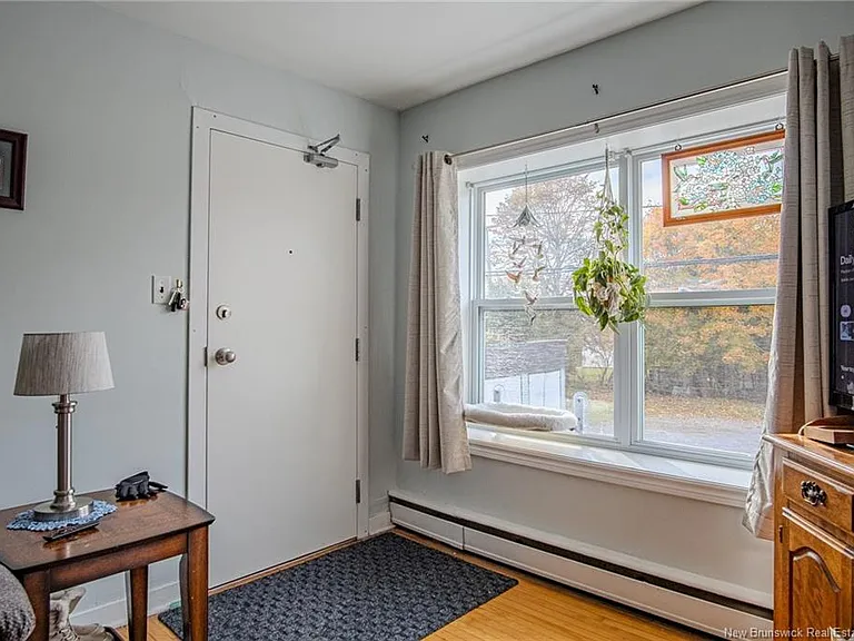 49 Quinton Ave — Photo 15