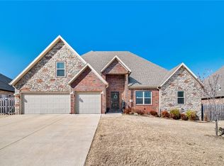 531 Via Pisa Rd, Springdale, AR 72762