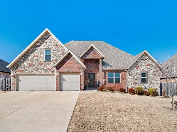531 Via Pisa Rd, Springdale, AR 72762