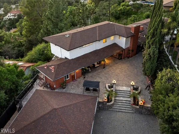 1558 Remah Vista Dr, Glendale, CA 91207