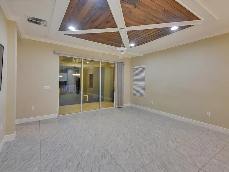 7408 Ridgelake Cir — Photo 21
