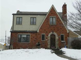 1998 Warriors Rd, Pittsburgh, PA 15205