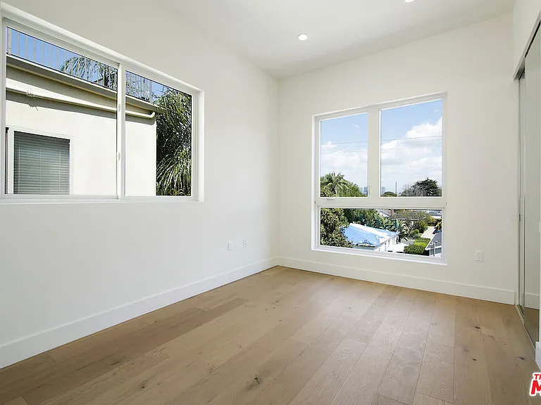 2496 S Centinela Ave #4 — Photo 12