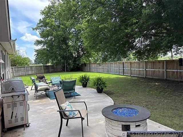 8040 E Silverado Rd — Photo 24